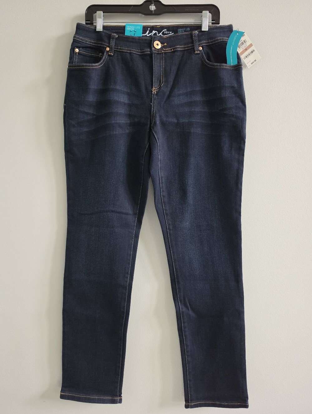 INC International Concepts Women’s Size 12 Curvy Fit Skinny Jeans NWT Dark Wash